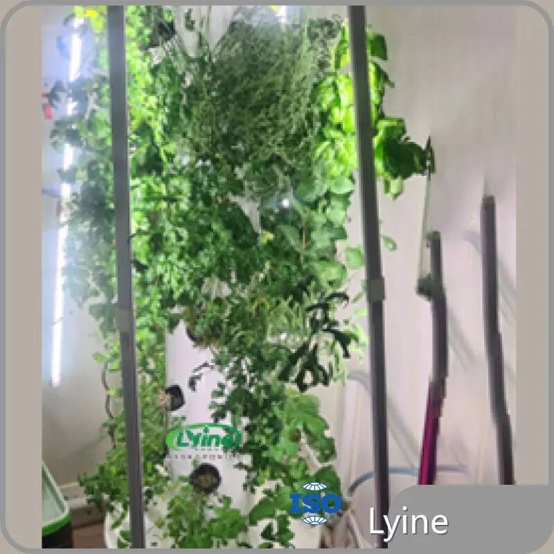 Produzione Lyine del sistema di torri idroponiche 1