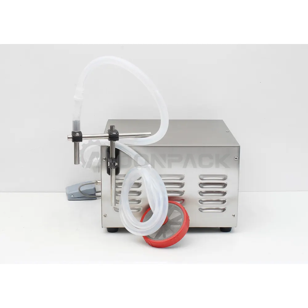 Máquina de llenado de líquidos pequeña y vendedora caliente 5ml-2000ml 6000ml/M (a base de agua) 6