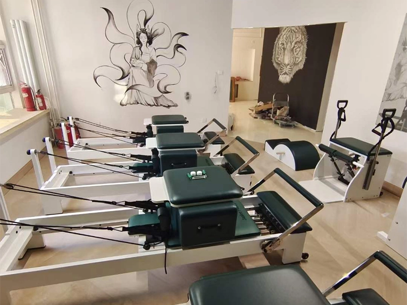 Luxury Style Pilates Reformer machine with German SUP Beech OA-P025 - One Artistry 1