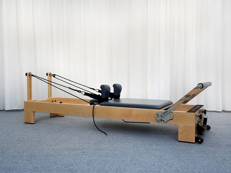 South Korean Style Pilates Reformer with 304 Stainless Steel Footbar OA-P035B304 1