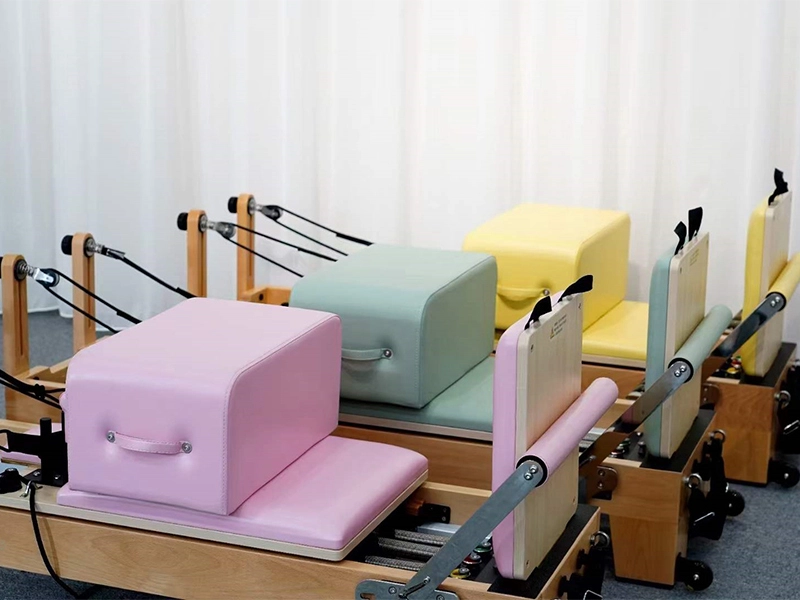 Pilates Reformer para niños, OA-P045 Pilates Reformer comercial - One Artistry 1