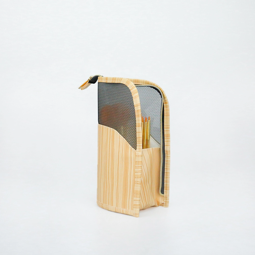 A makeup brush bag with a natural wood vibe-1766657144001112 1