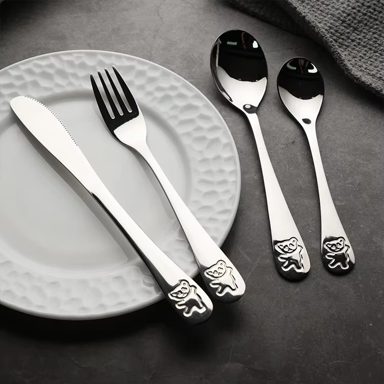 Vajilla estándar del mercado europeo para niños, cuchillo de cena, cuchara, tenedor, cuchara pequeña de dibujos animados de acero inoxidable 430, juego de cubiertos para niños para el hogar 1