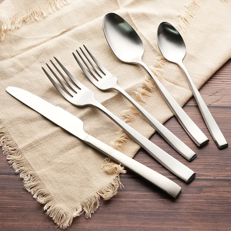 Crystal Houseware Stainless Steel Silverware Set T-0188M-S-L5 Stainless Steel Silverware Setmade in China 3