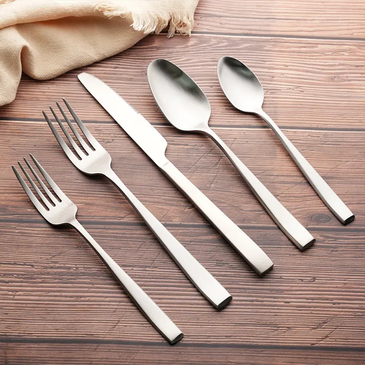 Crystal Houseware Stainless Steel Silverware Set T-0188M-S-L5 Stainless Steel Silverware Setmade in China 2