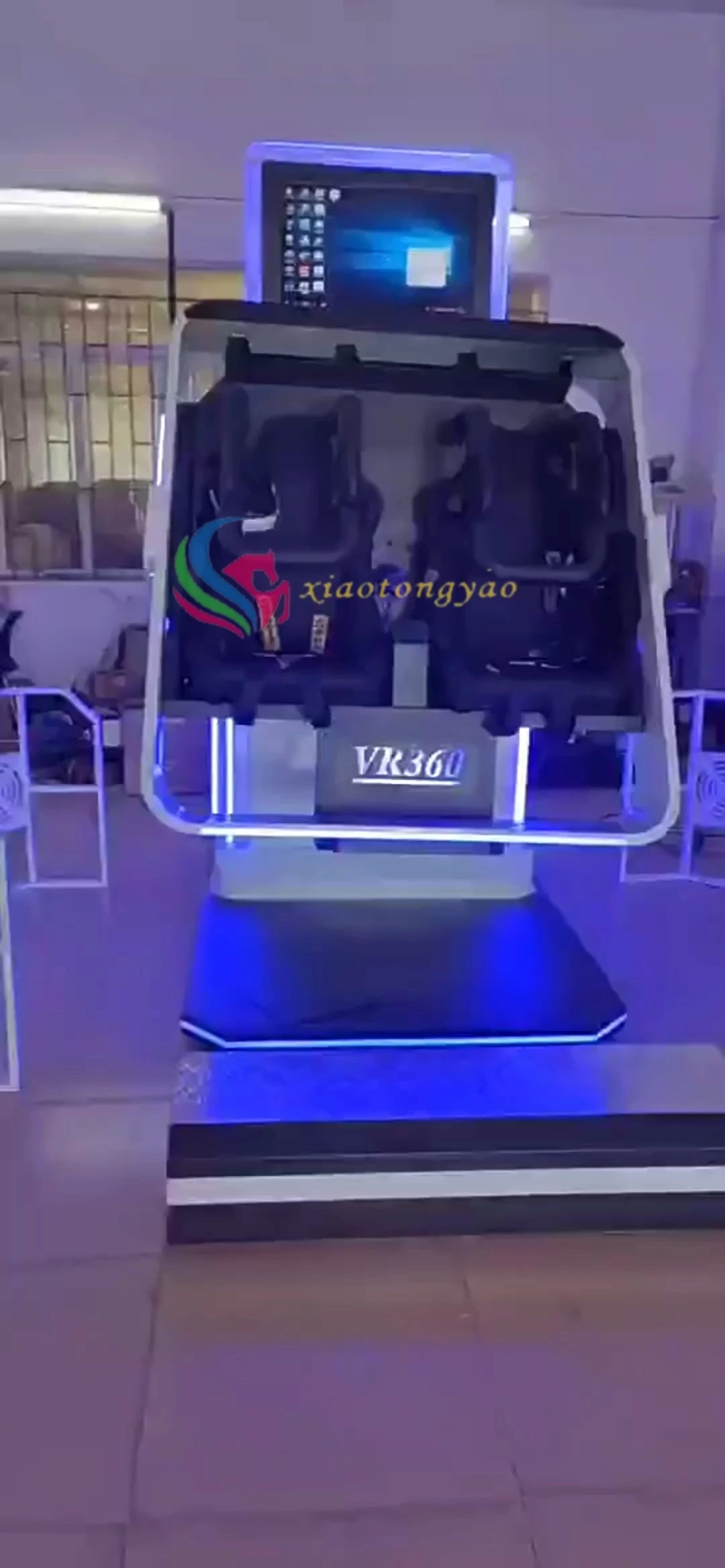 Immersive virtual reality flight simulator 360 degree rotation thrilling virtual reality experience indoor game center 1