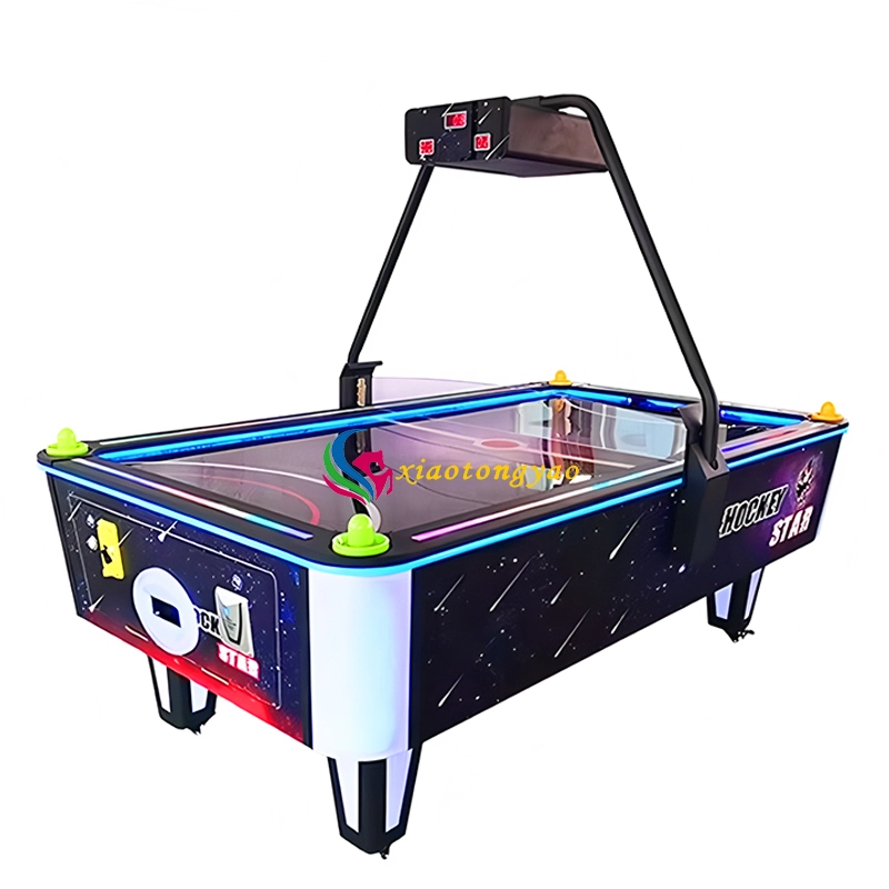 Cluiche Interstellar Showdown: Haca Hover 1