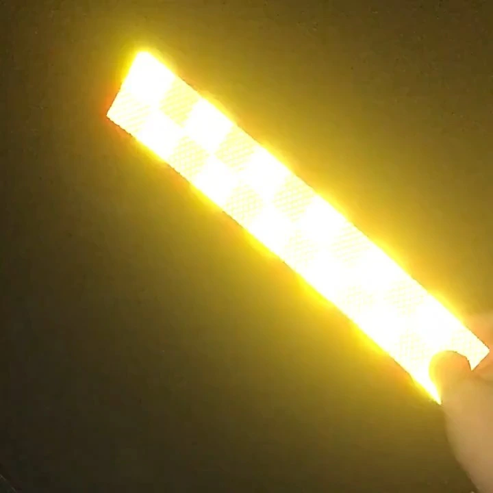 Jerrytape firkantet reflekterende tape, vandtæt selvklæbende høj synlighed Advarsel Sikkerhedstape til lastbiler Trailere Biler, Elbiler 1