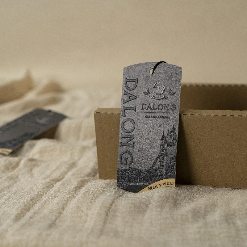 Wholesale custom price garment label high quality  paper packaging gift hang luxury clothing tag 1