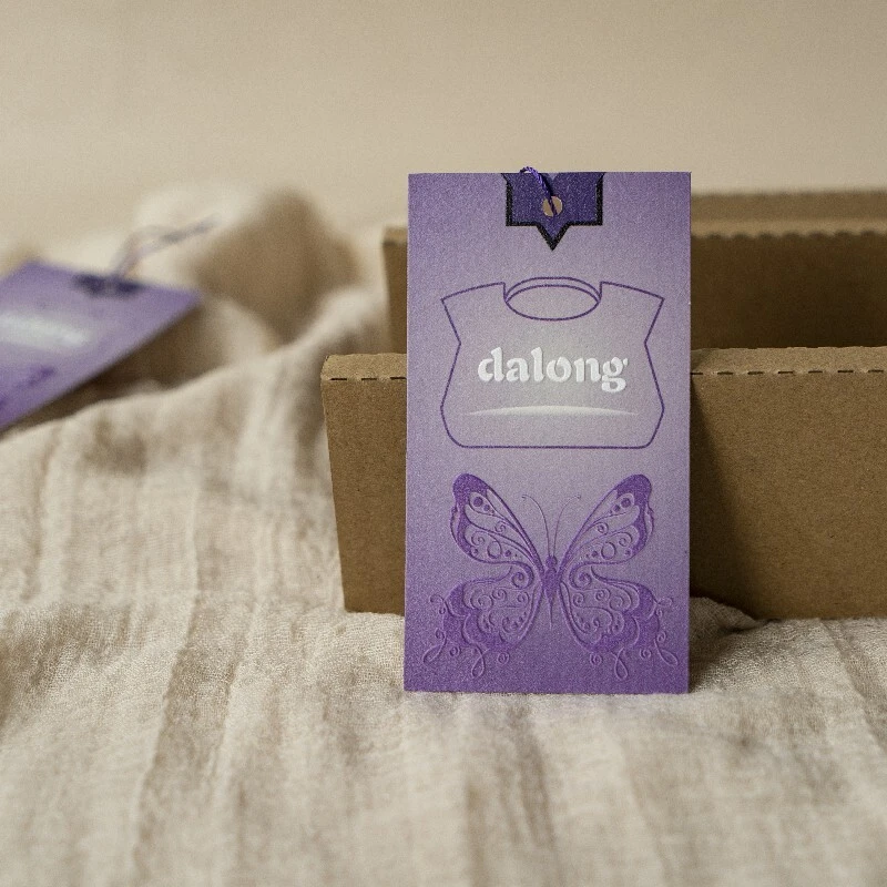 Custom fashion design logo brand name high quality clothing tags labels  paper hang tags with string rope for clothing 1