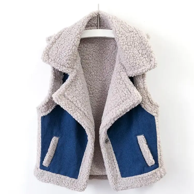 Stay Stylish And Warm With Short Fur Coats For Women 1