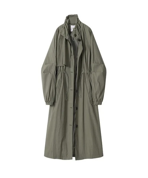 Gabardina color topo: prendas de abrigo clásicas para profesionales de negocios 1