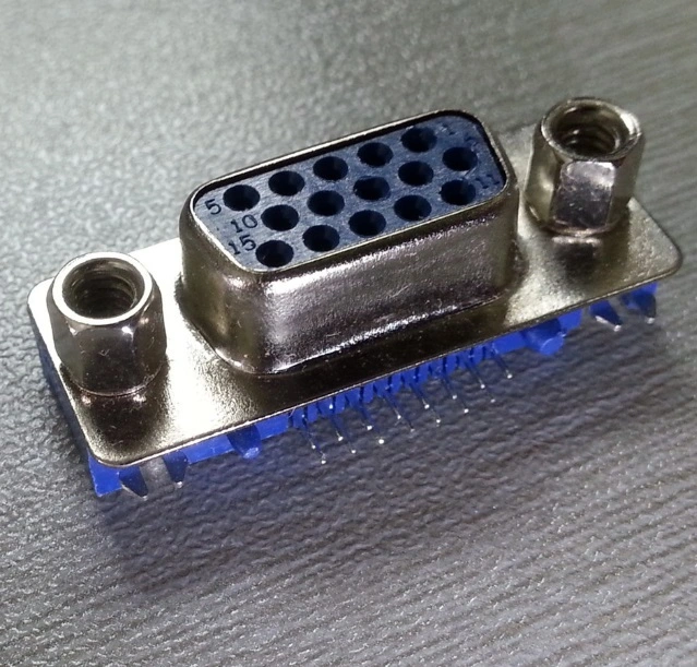 KLS1-619-15 HDR Slim D-SUB Connector 15 pin female 1