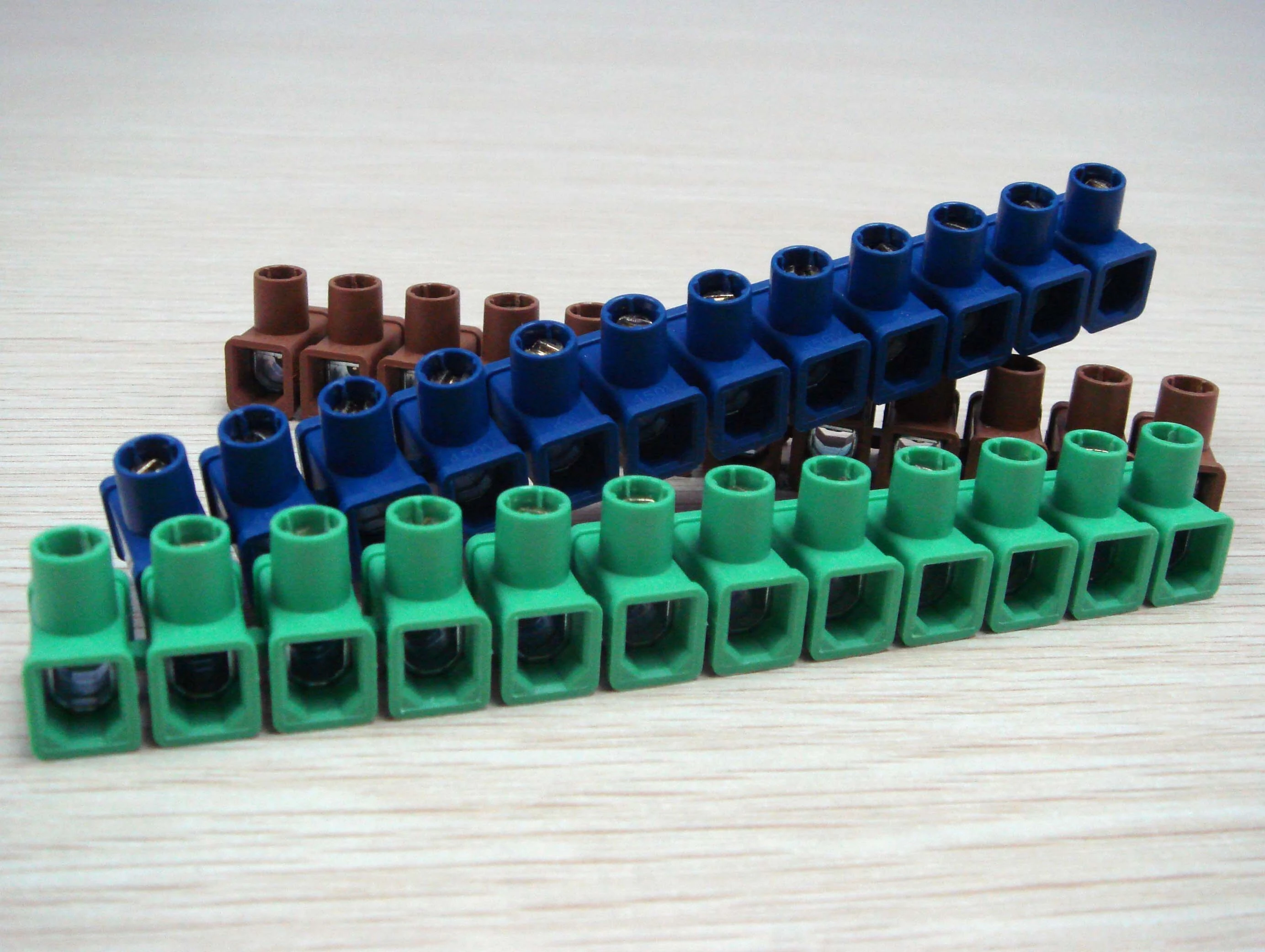 KLS2-SP017 Terminal block Strips 1