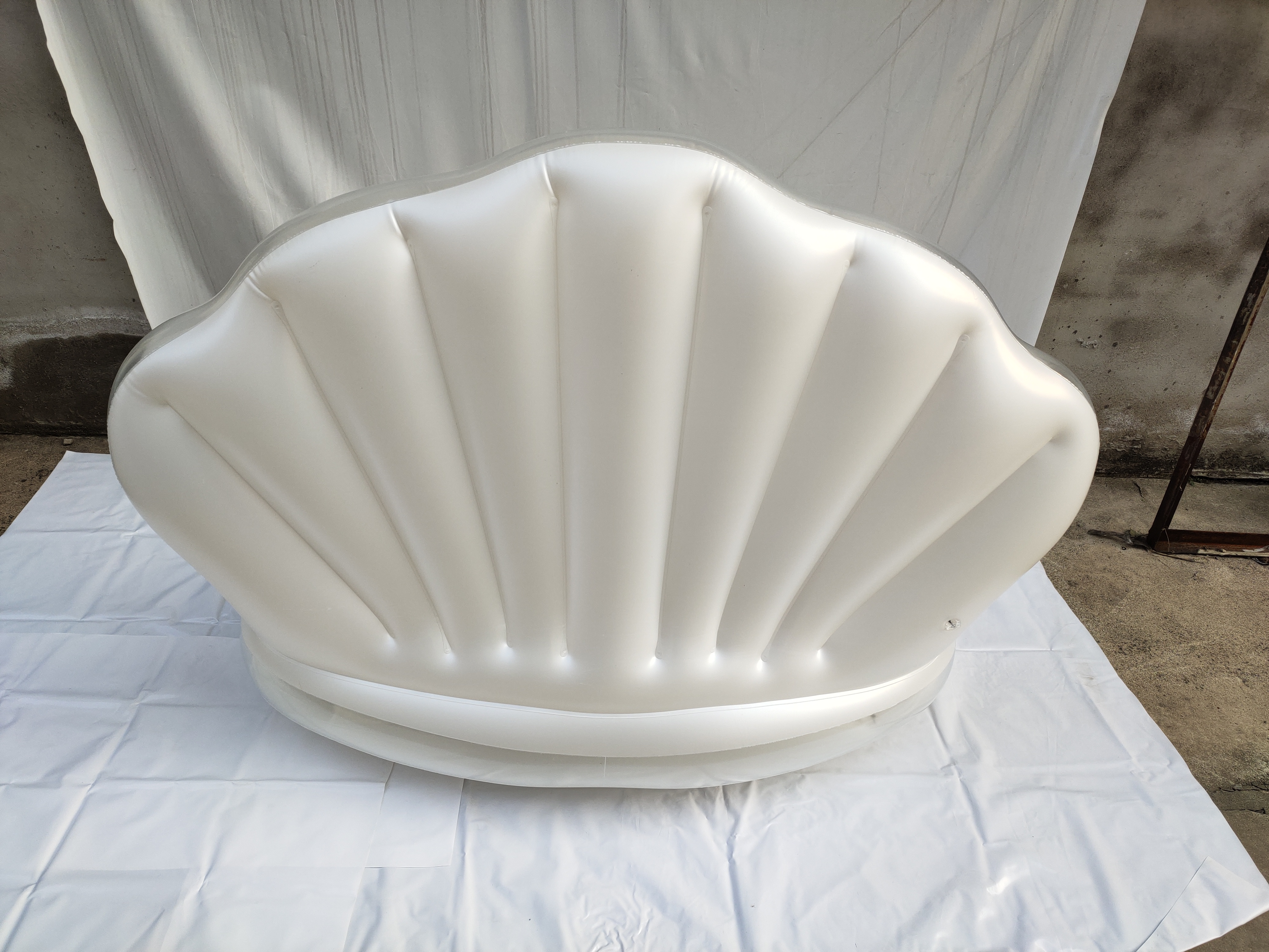 OEM Summer Pool Toys Inflatable shell Float with Ball Air Bed 5