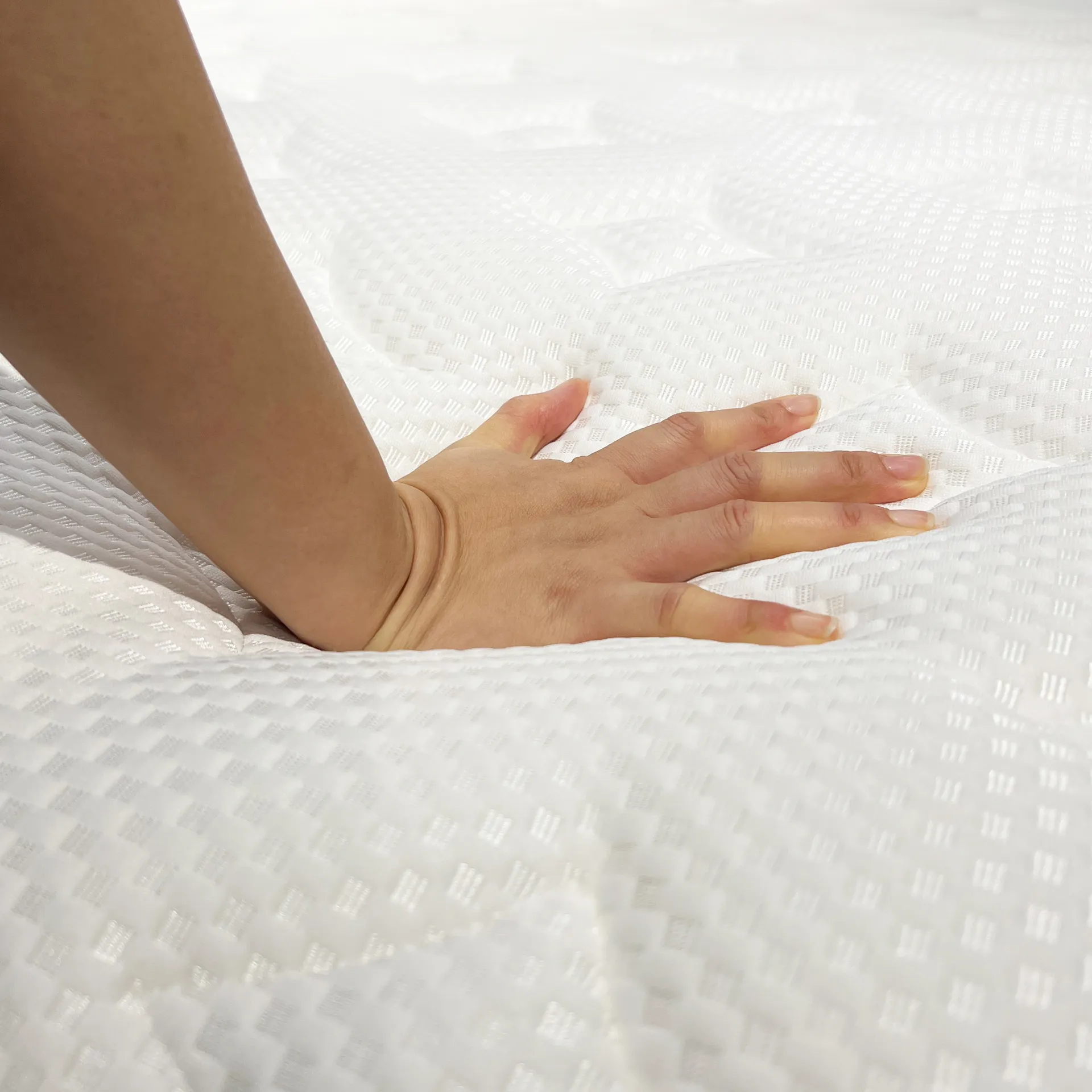 Luxury Queen Mattress Company for Home20 Feet Container(roughly 150pcs for Queen Size) 10