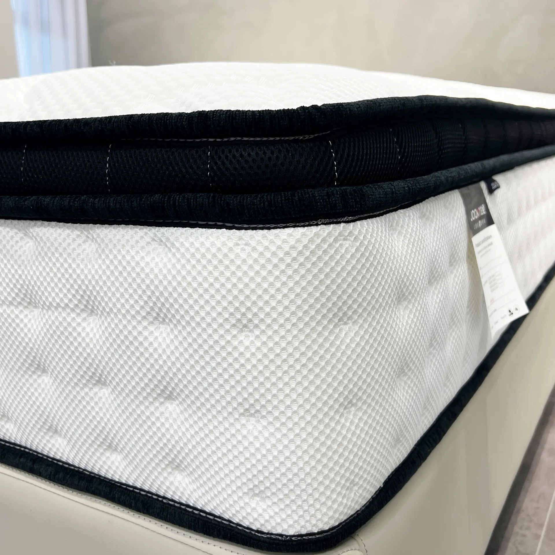 Luxury Queen Mattress Company for Home20 Feet Container(roughly 150pcs for Queen Size) 8