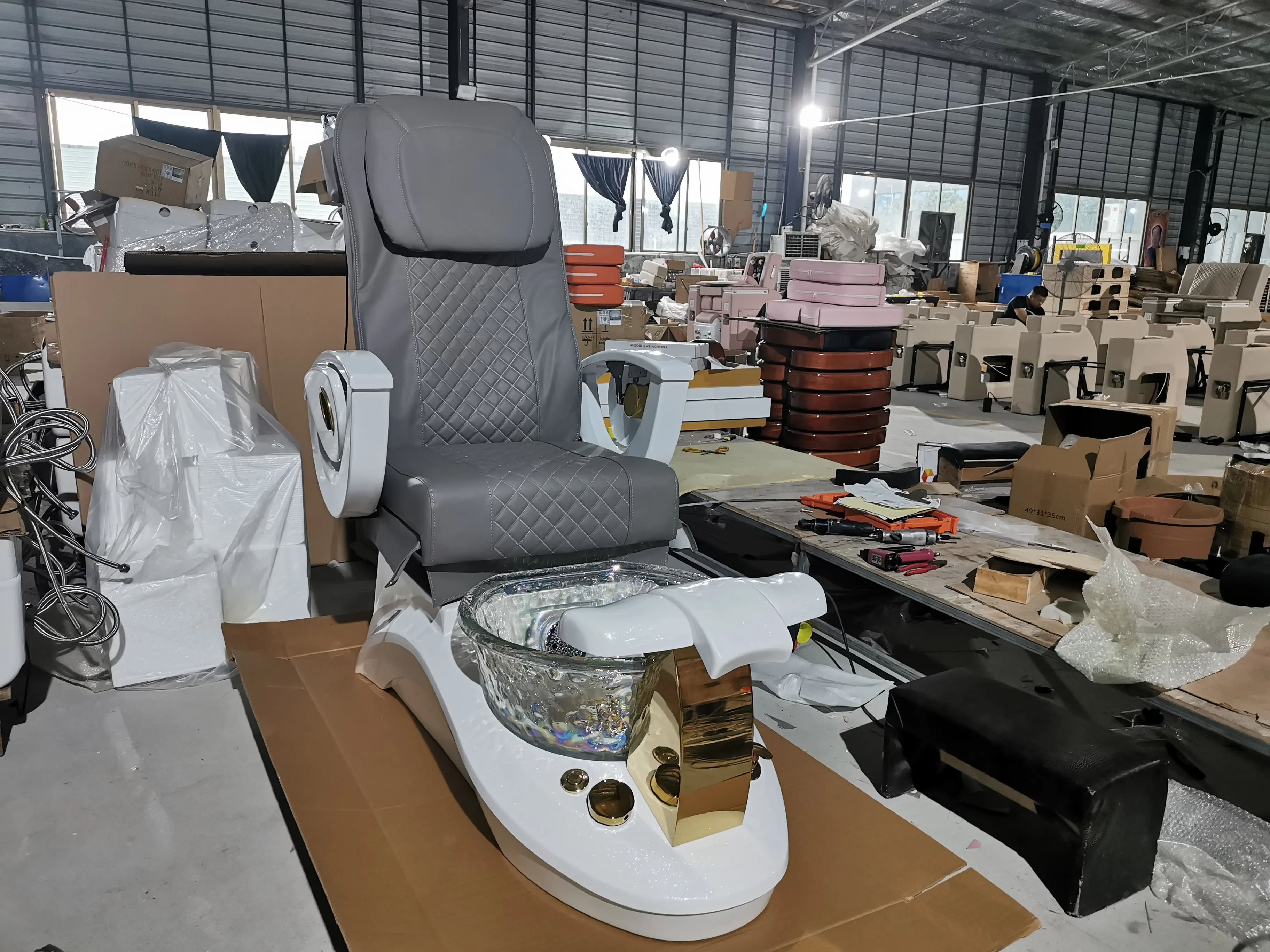 Pedicure Chairs for Salon Bulk Production PEDICURE CHAIRpersonalized 4