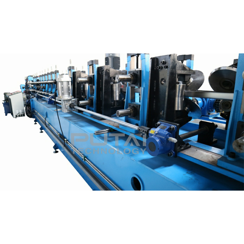 Machine de formage de profilés métalliques pour la construction de pannes CZ en gros | Putai 11