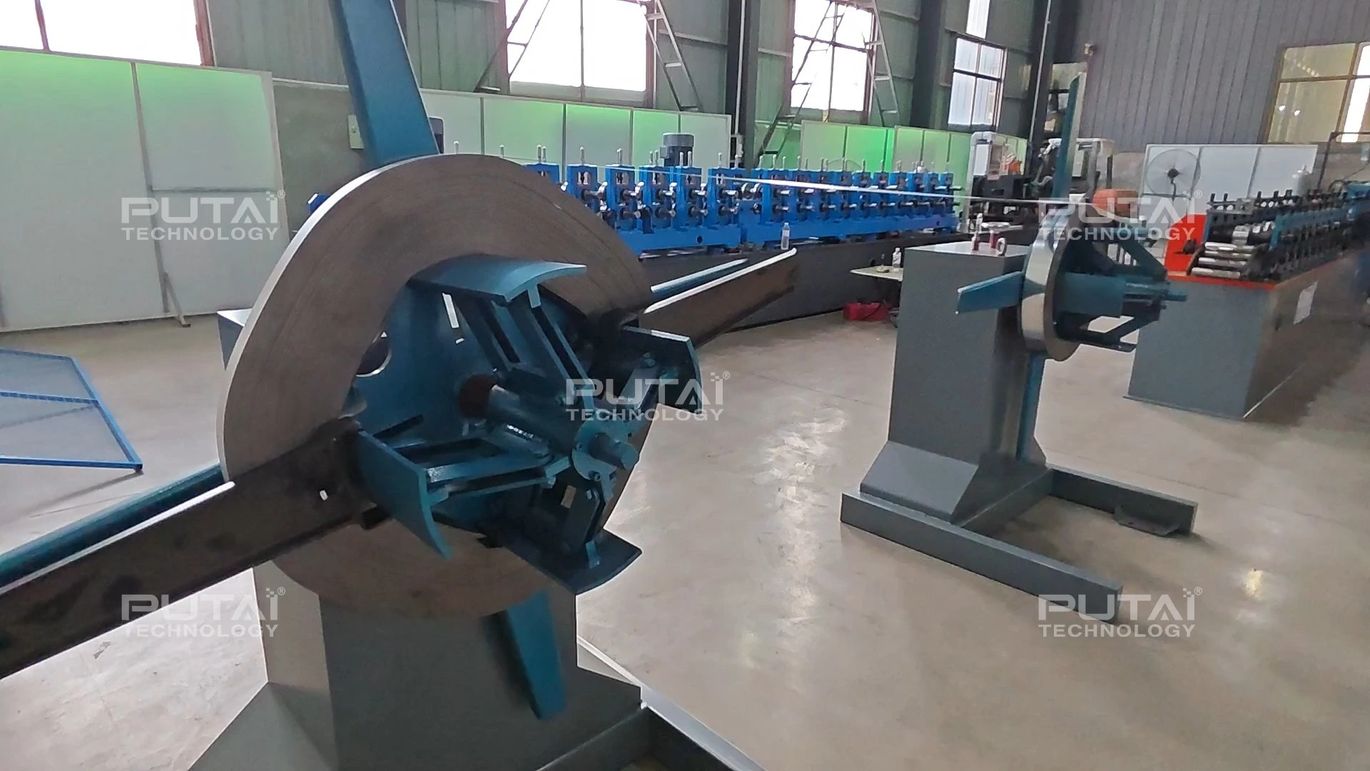 Línea de producción de máquinas formadoras de rollos de barras en T para sistemas de techo Putai 1