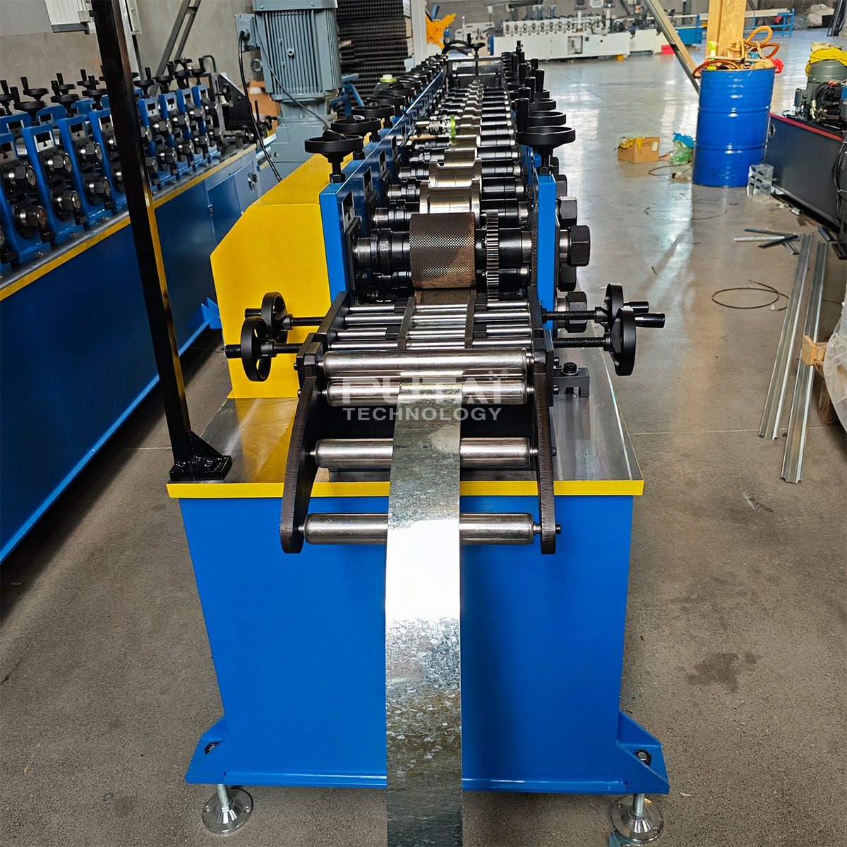 Putai Automatic Drywall Partition Top Hat Shape Making Furring Channel Profile Roll Forming Machine 9