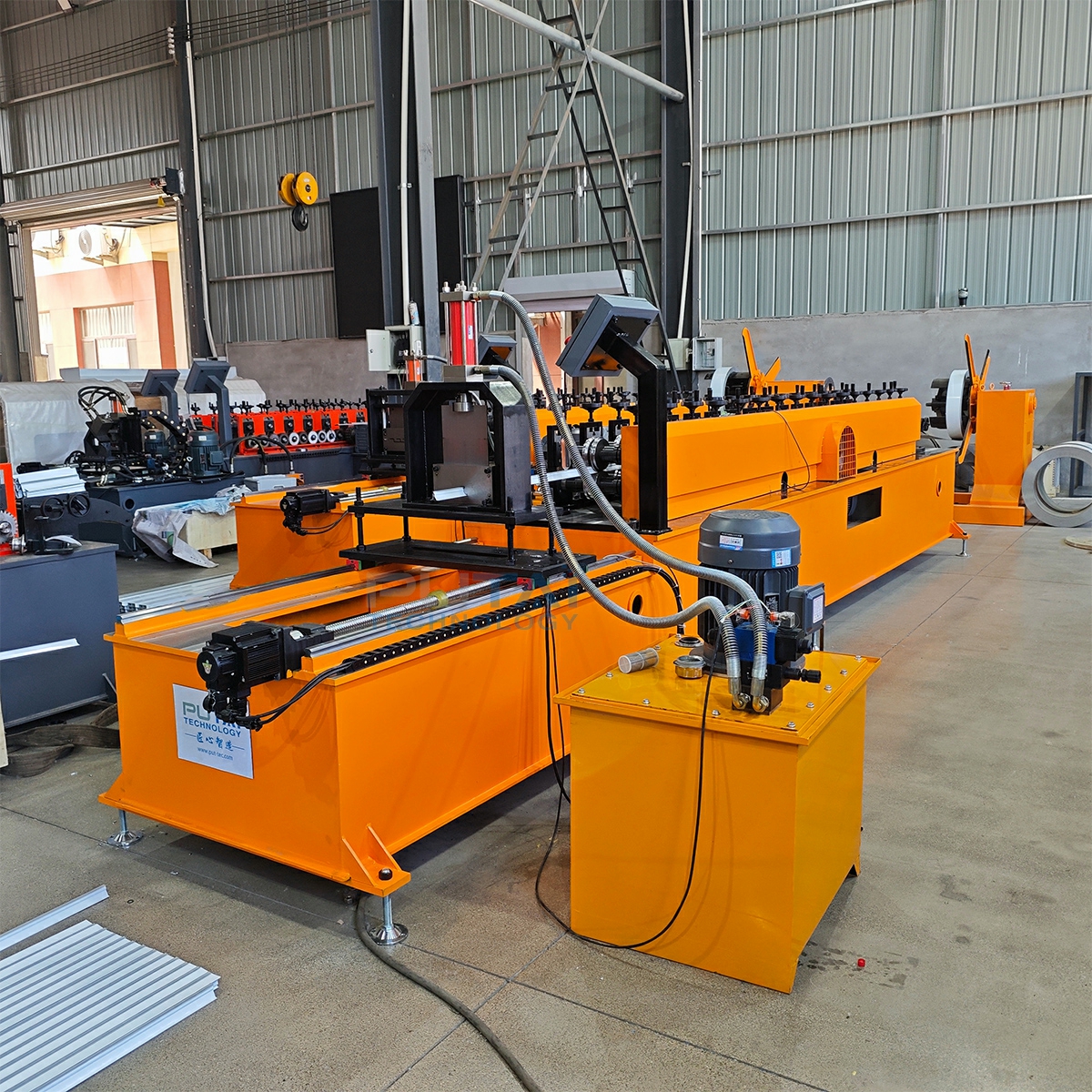 putai metal ceiling triangle keel machine