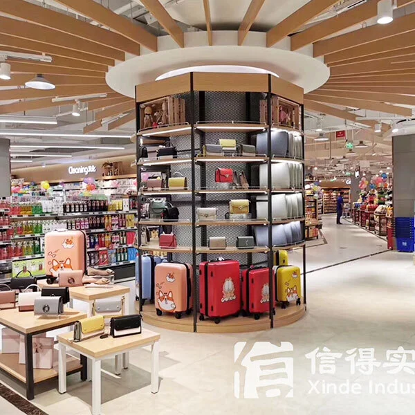 Présentoir hexagonal commercial à plusieurs niveaux 1