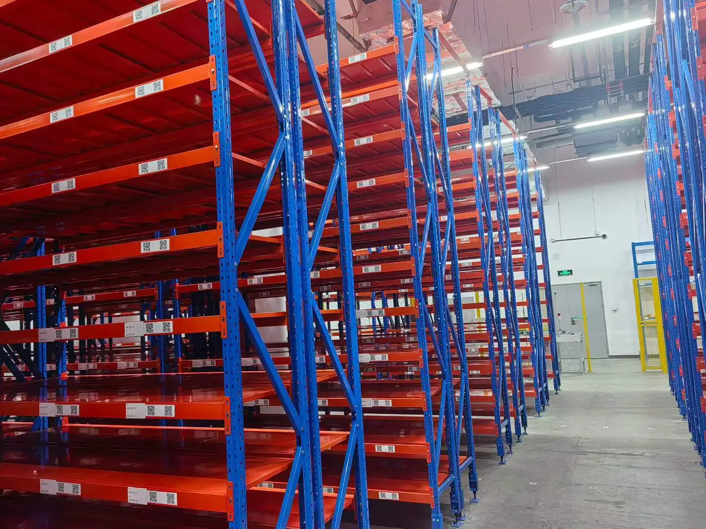 Heavy Duty Pallet Racking System – Industrial Warehouse Storage Solution 1