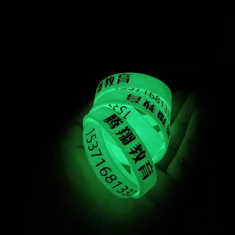 Silikonarmband med anpassad logotyp - tryckta, bläckfyllda, glödande 1