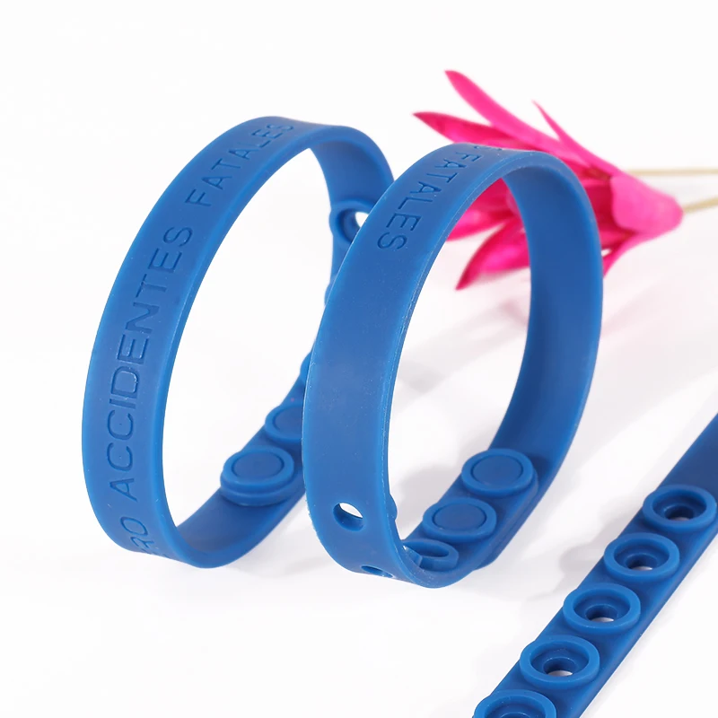 Holywish Verstelbare siliconen polsband Blauwe blanco effen kleur ingeslagen logo Gemakkelijke rubberen polsband met snelsluiting - Verstelbare siliconen polsband met ingeslagen logo 4