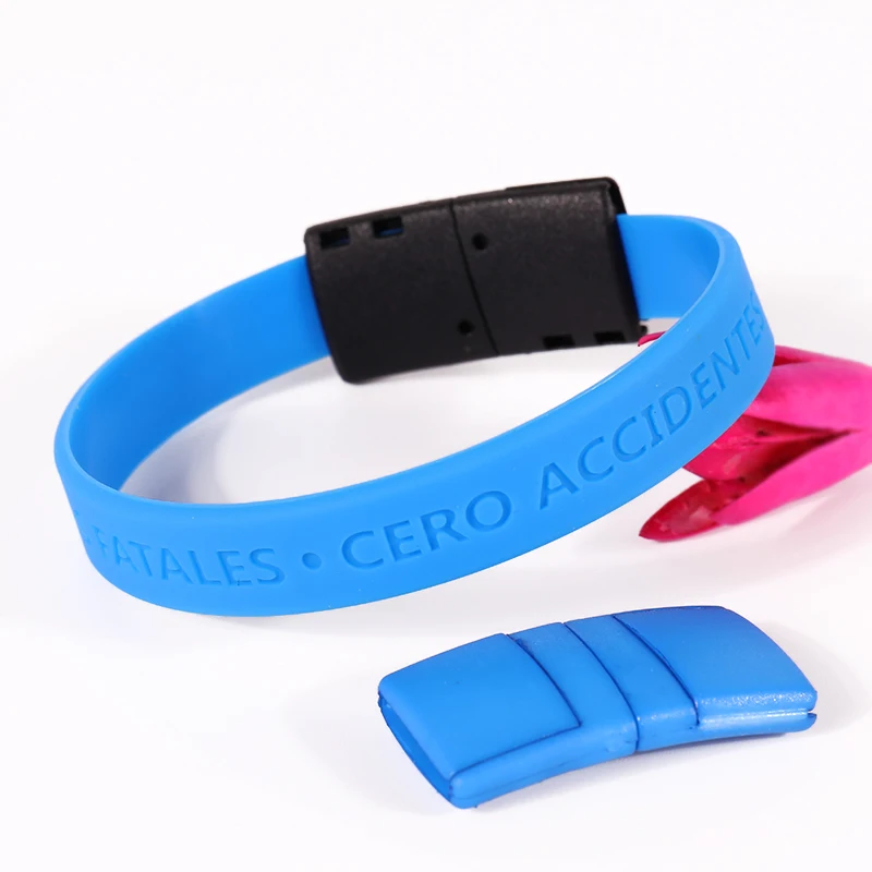Holywish Verstelbare siliconen polsband Blauwe blanco effen kleur ingeslagen logo Gemakkelijke rubberen polsband met snelsluiting - Verstelbare siliconen polsband met ingeslagen logo 6