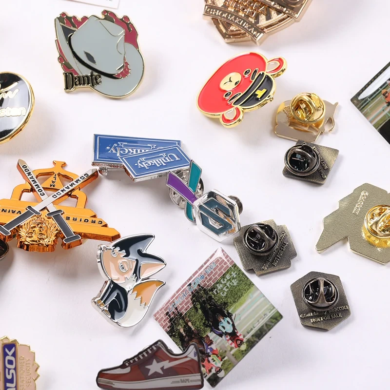 Custom Enamel Pins - Round Gold Plated Zinc Alloy Metal Badge 1