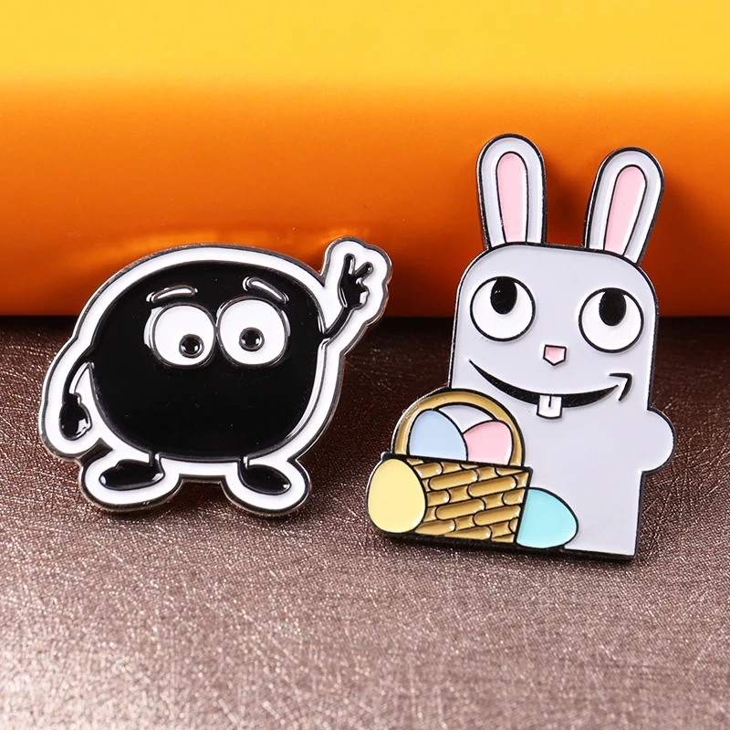 Metal Pins Supplier Glitter Brooch Animal Enamel Pin Soft Lapel Badge Custom 1