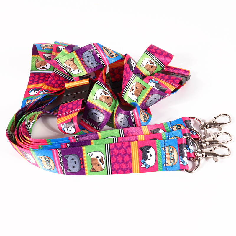 Lanyard adat