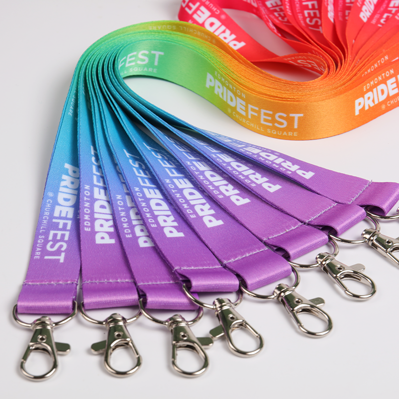Lanyardfabrikant in China Op maat gemaakt polyester gepersonaliseerd lanyard met metalen clip 3