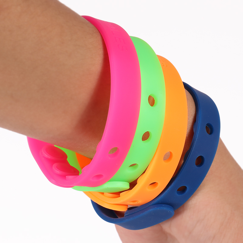 LOVECOLOUR Gelang Tangan Silikon Boleh Laras Kilang dengan Berlubang 7