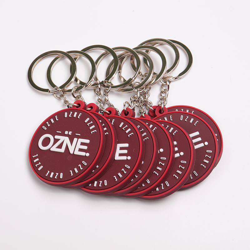 Customized Round PVC Keychain Custom No Minimum Logo Rubber 3d Soft PVC Keychain Key Ring 3