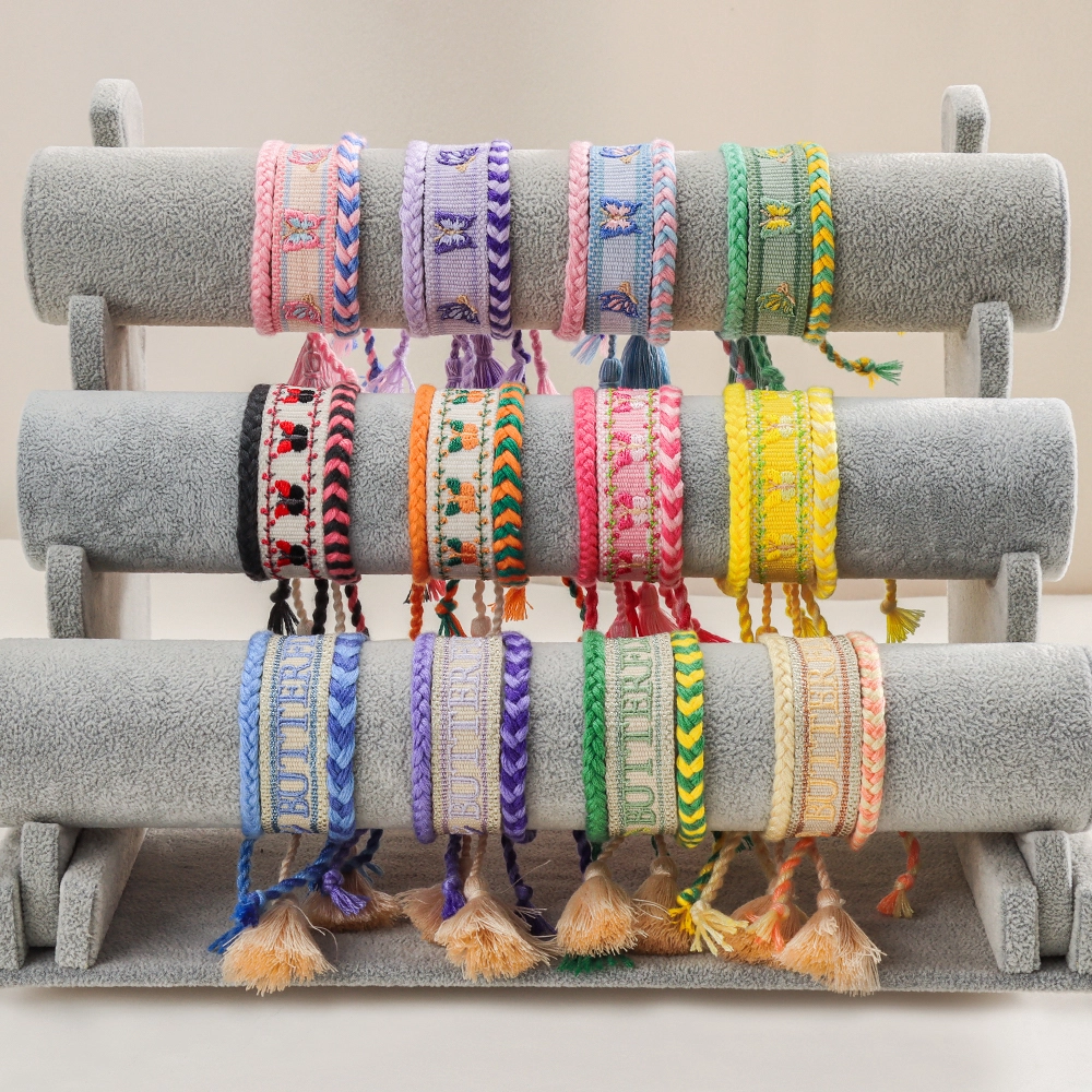 Großhandel Stickerei-Armbänder, Schmetterlingsmuster, Quaste, gewebtes Armband, 12 Farben 1