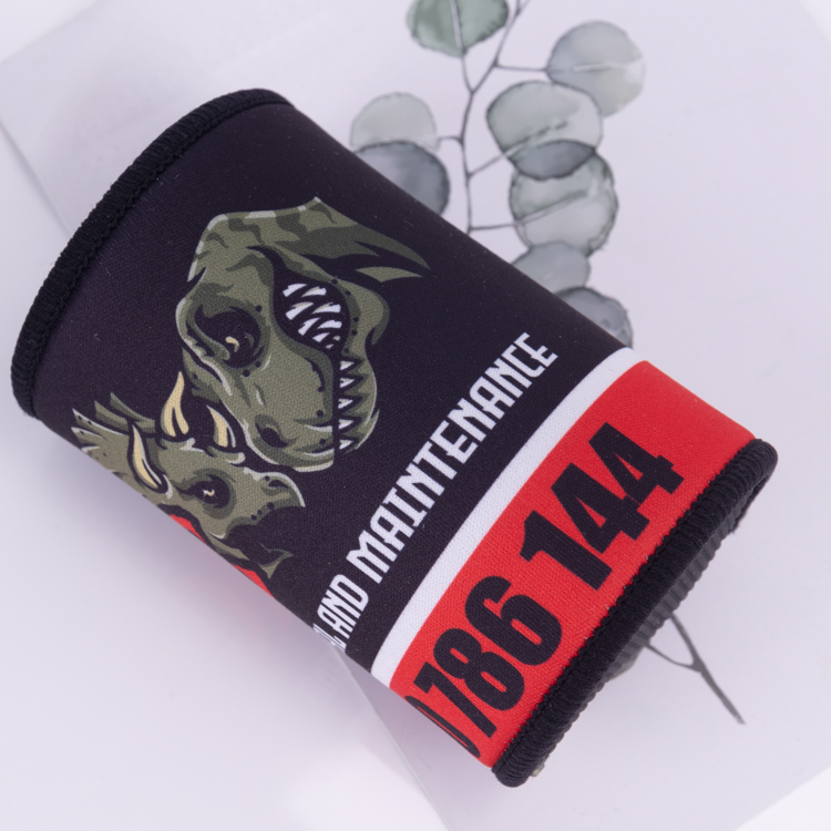 Chine Custom Neoprène Stubby Holder Factory 5