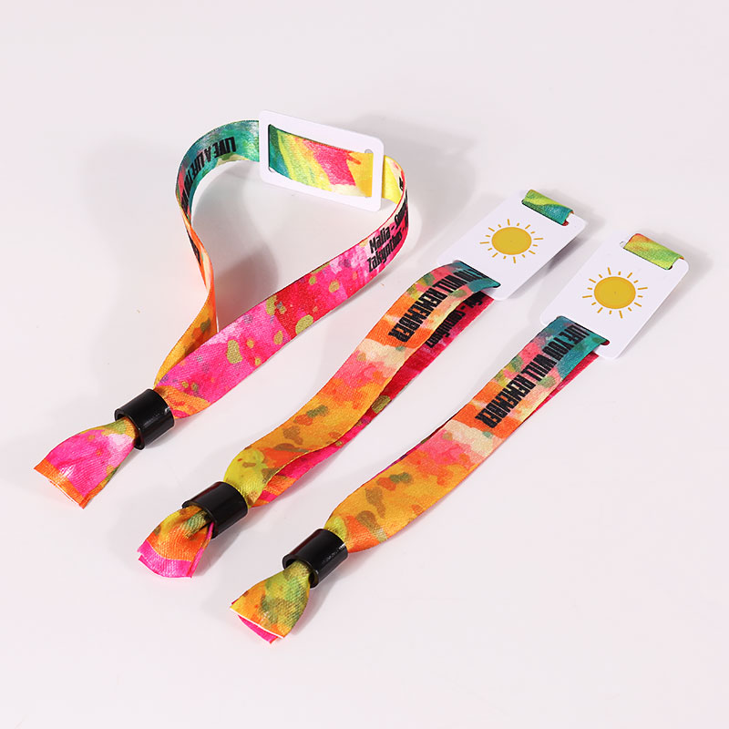 Bracelets en tissu