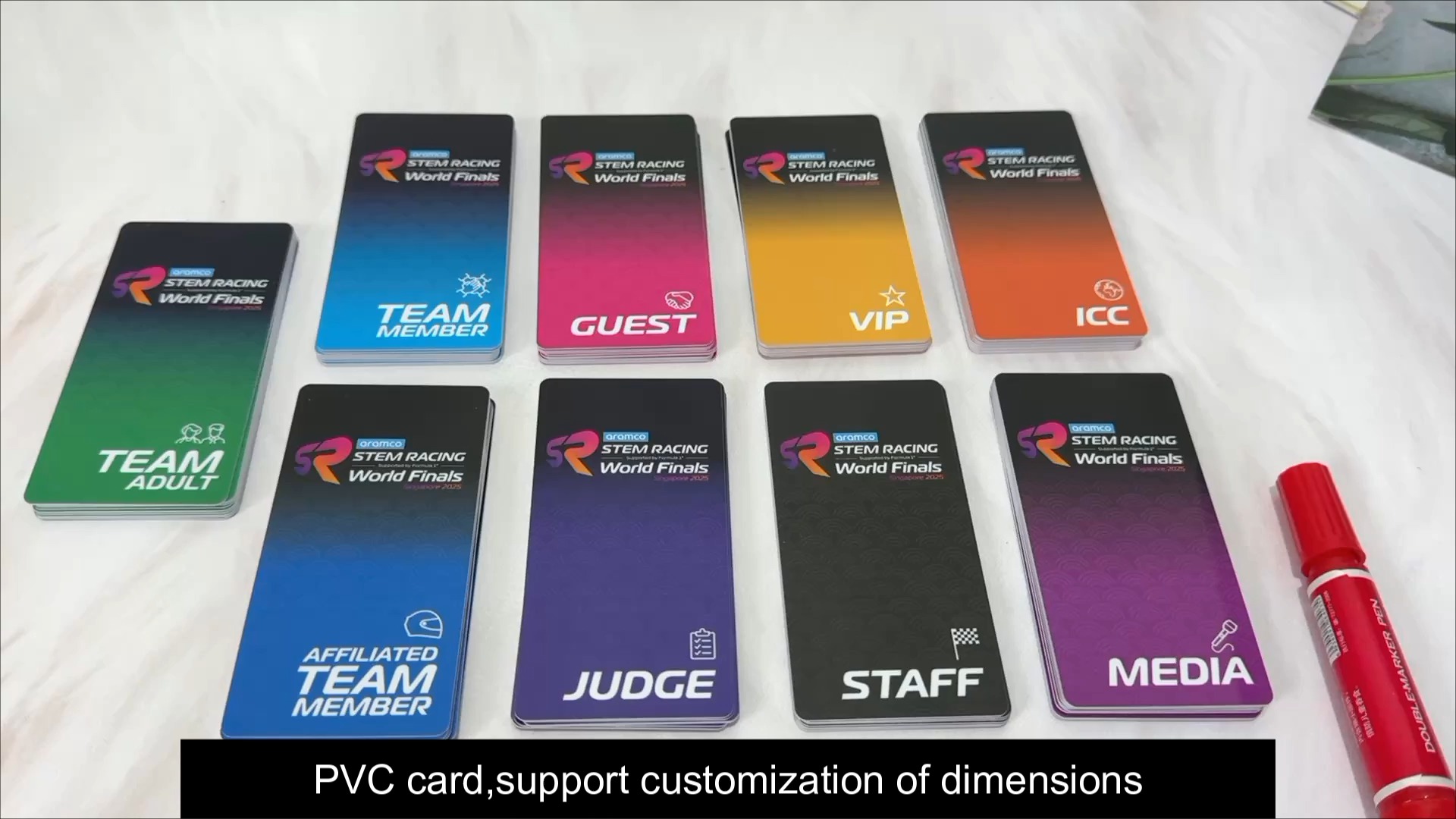 PVC kartice po narudžbi za tvrtke i događaje | PVC vs. papirnate kartice