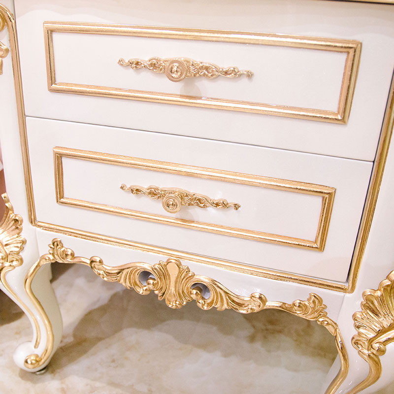 Mobili classici di lusso Italia-James Bond Furniture Comodino classico 3