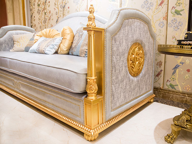 solid wood traditional couches manufacturer for guest room James Bond 2