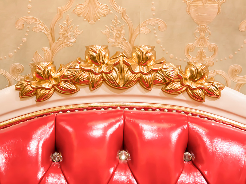 James Bond classical sofa design 14k gold and solid Red A2791 2