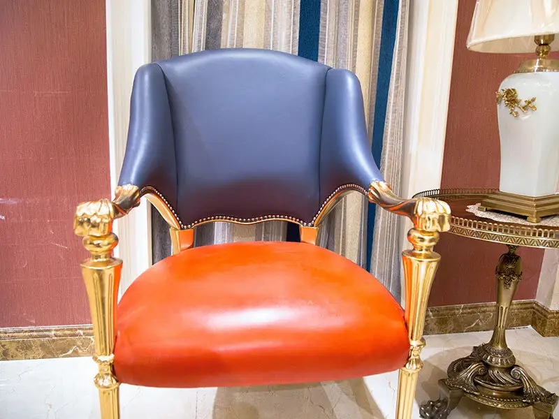 El mejor fabricante italiano de muebles clásicos, arte para negocios para iglesia. 2