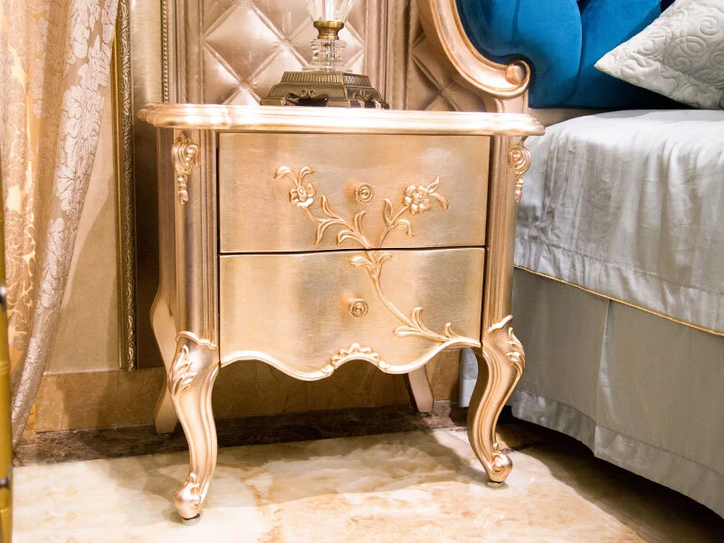 โต๊ะข้างเตียง James Bond Classical ดีไซน์ทอง 14k และไม้เนื้อแข็ง JP615(สีทอง)1 2