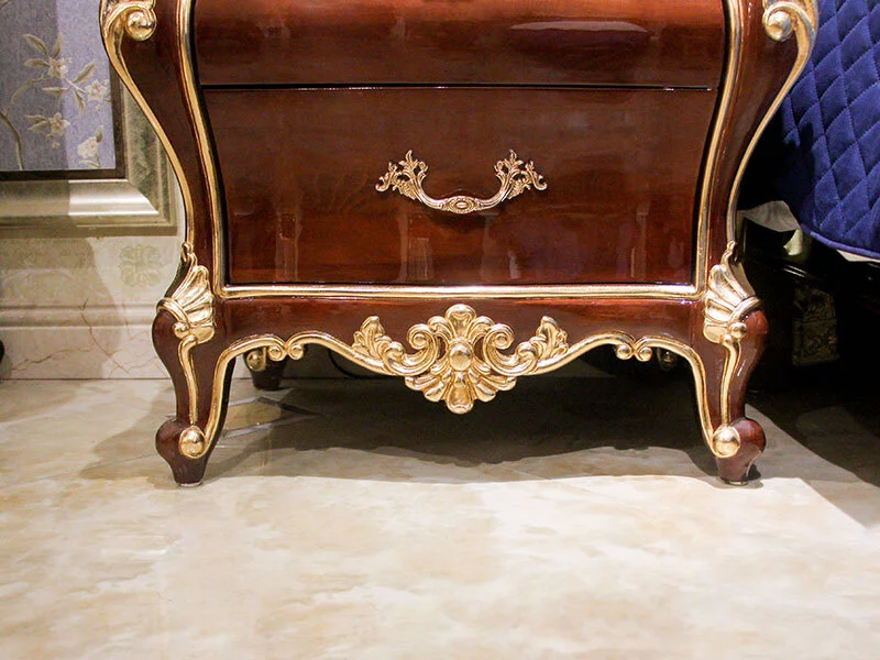 James Bond Los principales fabricantes italianos contemporáneos de muebles de cuero para hoteles. 5
