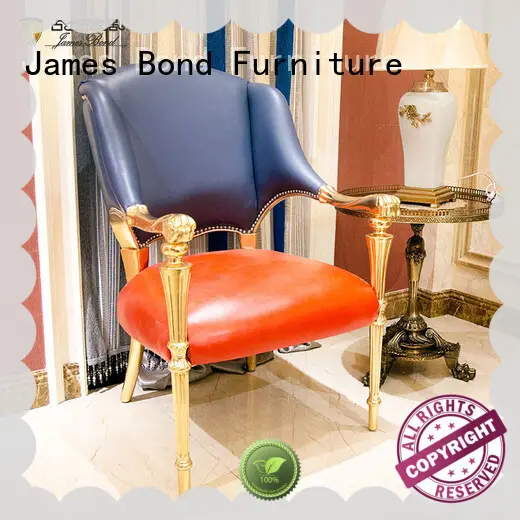 Ghế thư giãn tuyệt vời của James Bond cho nhà thờ 1
