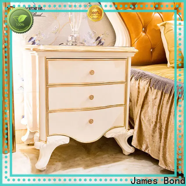 ร้านค้าเฟอร์นิเจอร์อิตาลีแห่งใหม่ ผู้ผลิตชิคาโก (สีน้ำตาล) สำหรับวิลล่า 1