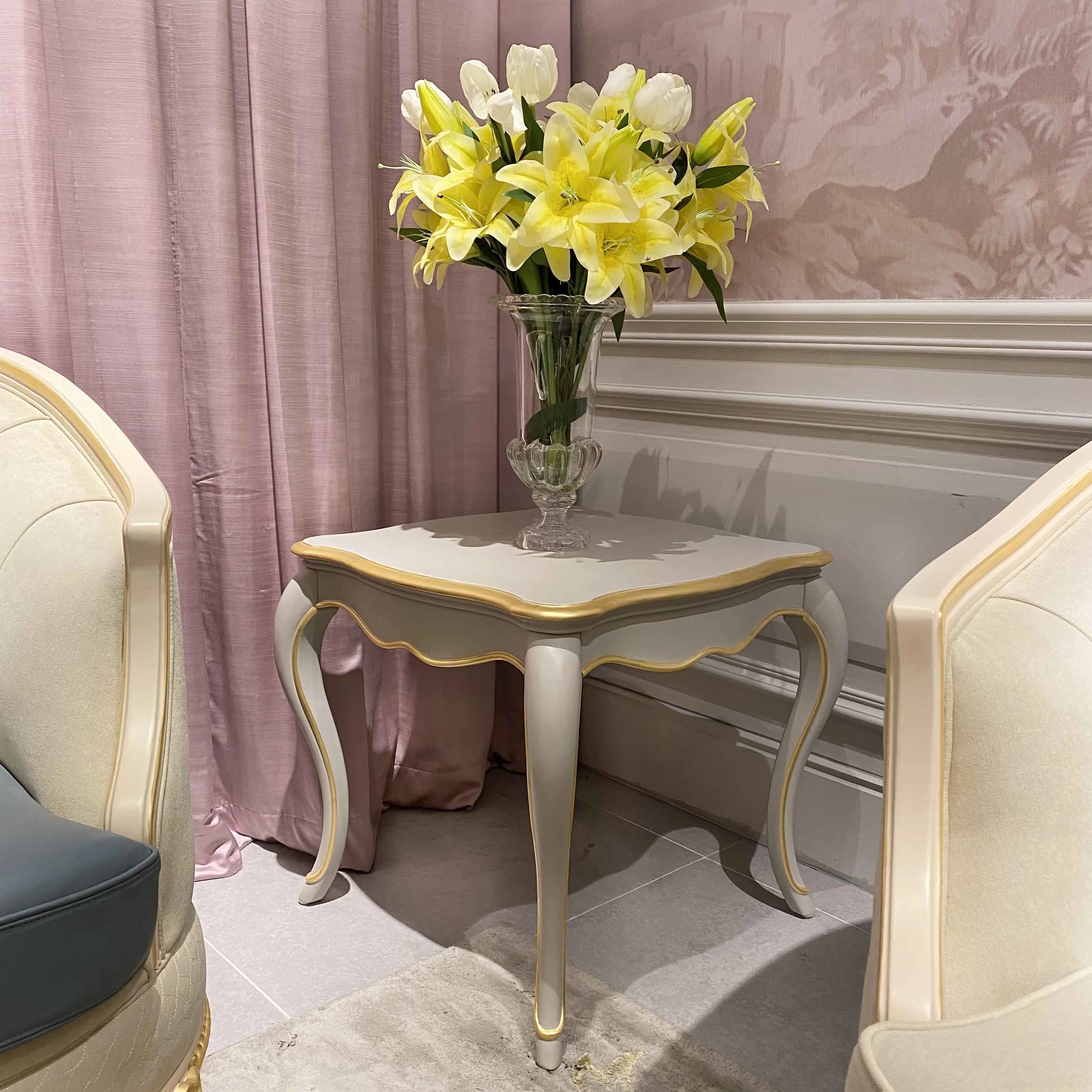 Classic furniture styles Classic side table R-906b 1